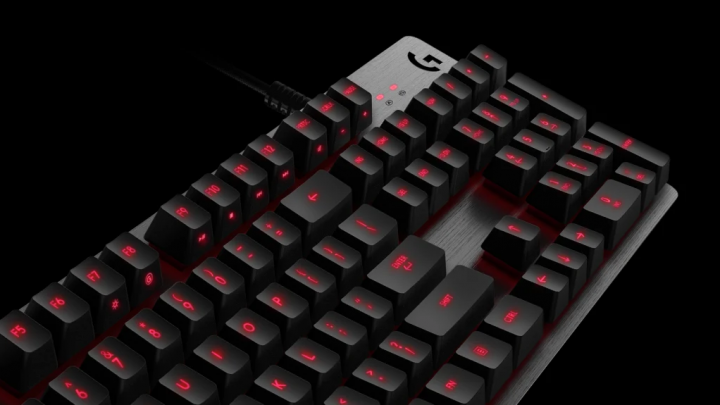 Teclado Logitech G413 Carbon Led